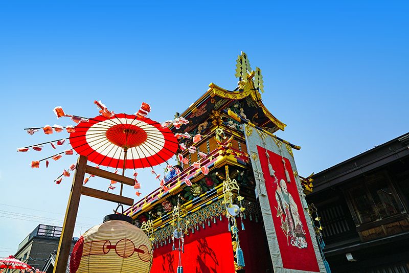 lễ hội té nước Fukagawa (深川祭)